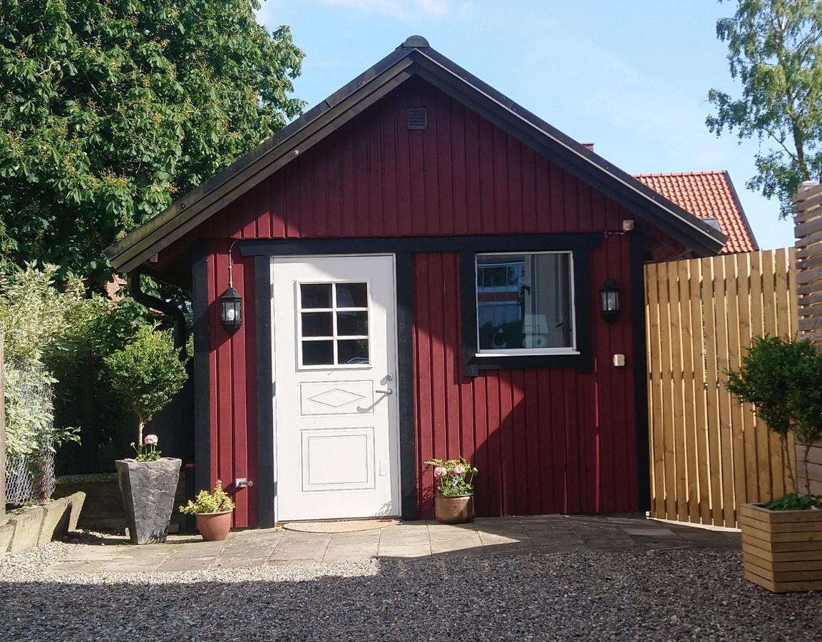 Gaeststuga I Centrala Ystad Exterior foto
